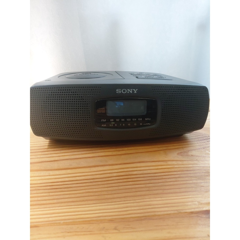 Sony ICF-CD820 AM/FM Stereo Dual Alarm Clock Radio with CD Player Tested Works